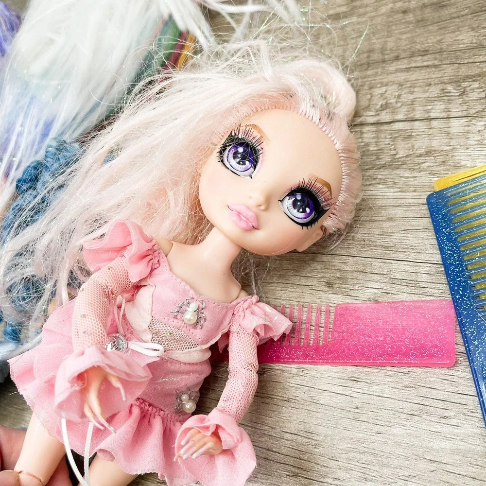 Rainbow High Shadow High Doll Lot Violet Amaya Bella Skyler Hali Accessories